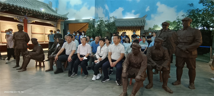 總部黨總支哈達(dá)鋪主題黨日活動05.jpg